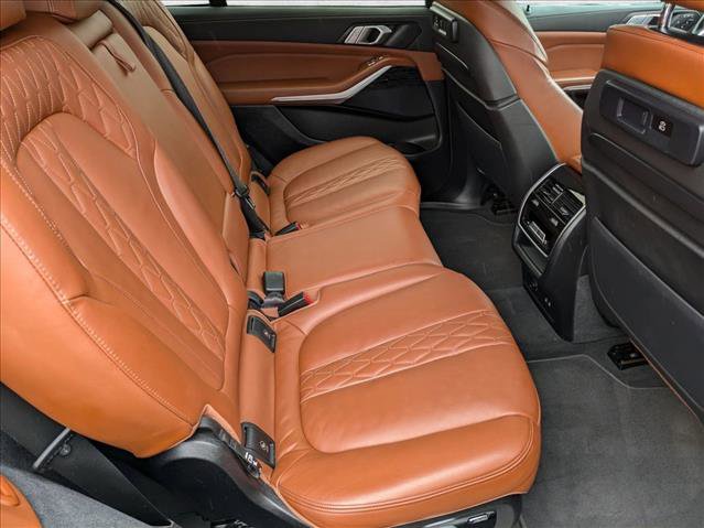 Used 2022 BMW X7 xDrive40i w/ M Sport Package image 20