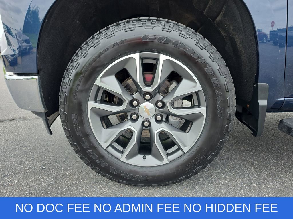 Used 2023 Chevrolet Silverado 1500 LT AWD/4WD image 30