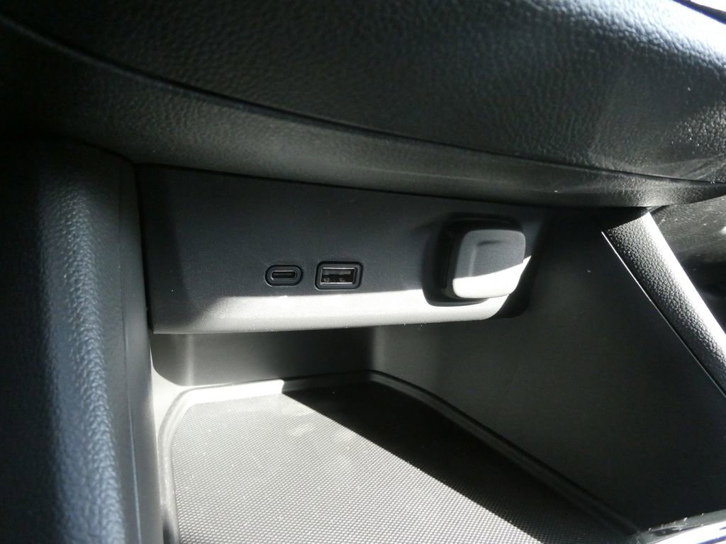 New 2026 Buick Envista Sport Touring w/ Convenience I Package image 6