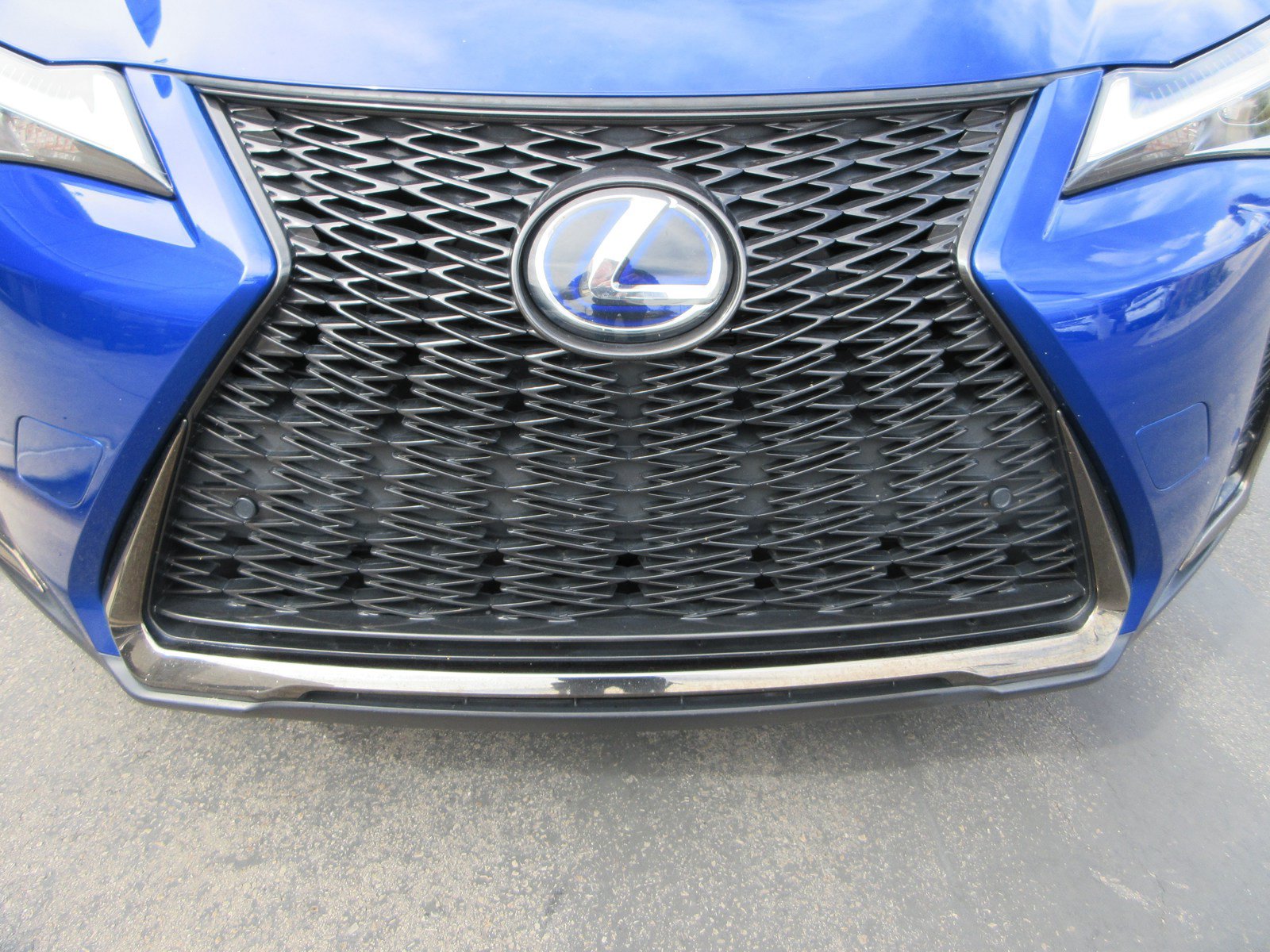 Used 2021 Lexus UX 250h F Sport w/ F Sport Premium Package AWD/4WD image 17