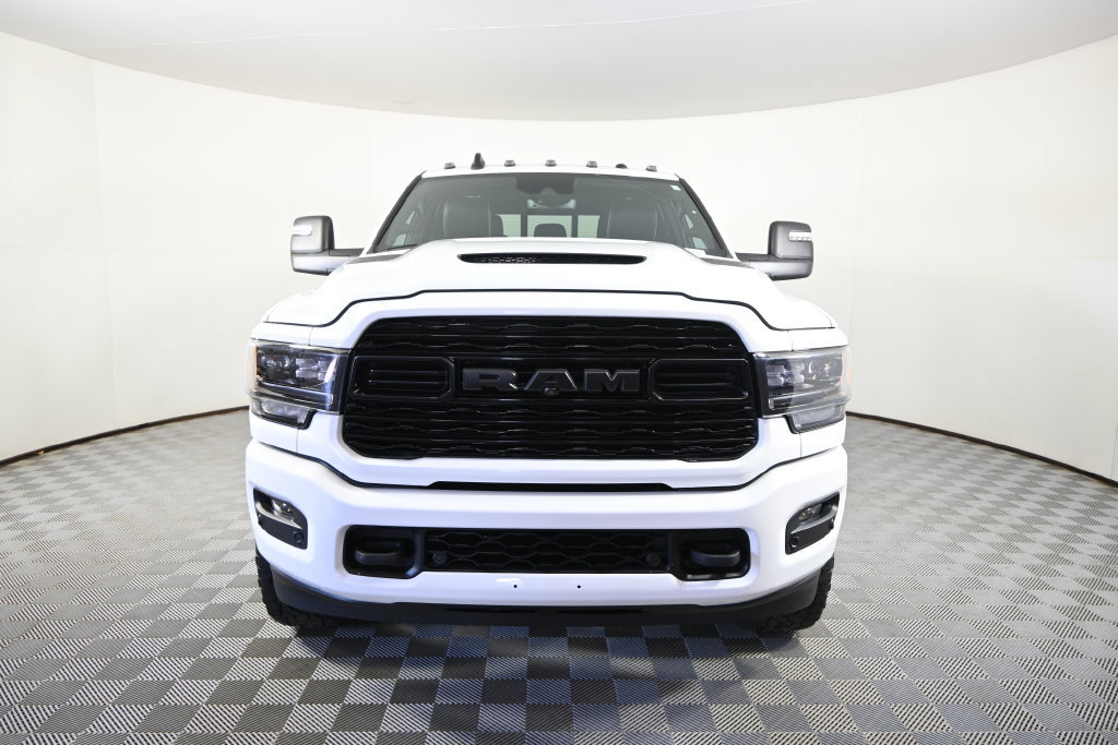 Used 2023 RAM 3500 Limited AWD/4WD image 11