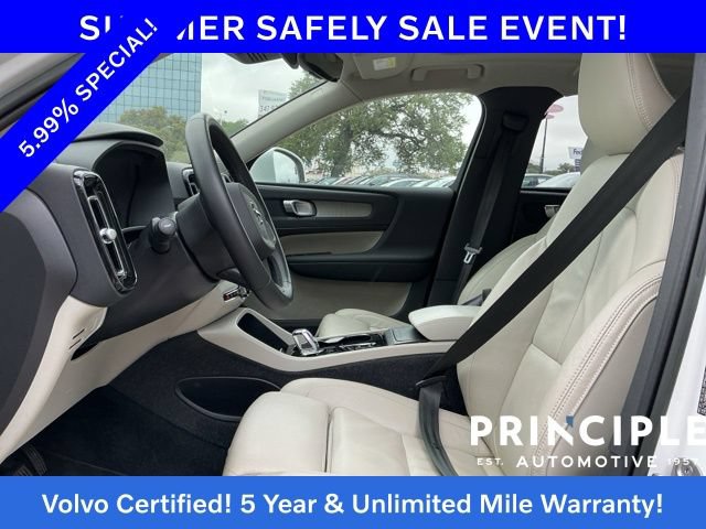 Certified 2023 Volvo XC40 B5 Plus w/ Driver Assist Package AWD/4WD image 30