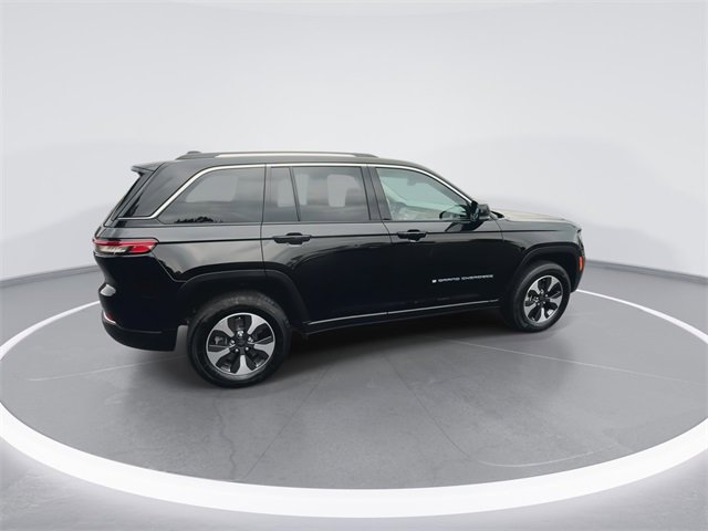 Used 2024 Jeep Grand Cherokee Limited 4xe image 9