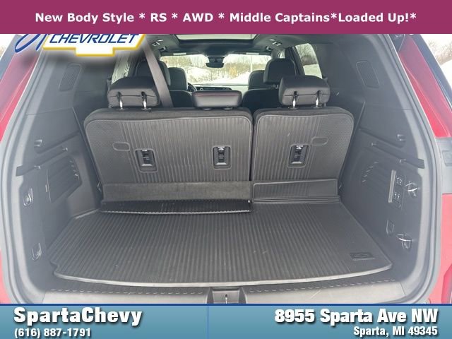 Used 2024 Chevrolet Traverse RS image 33