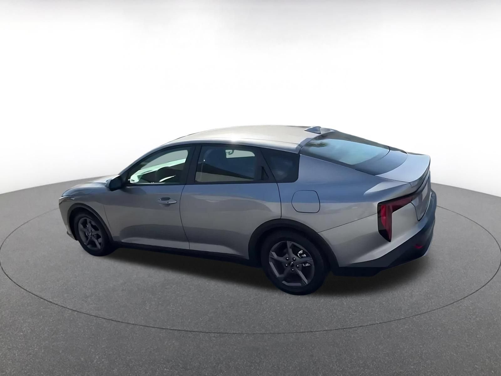 Used 2025 Kia K4 FWD image 10