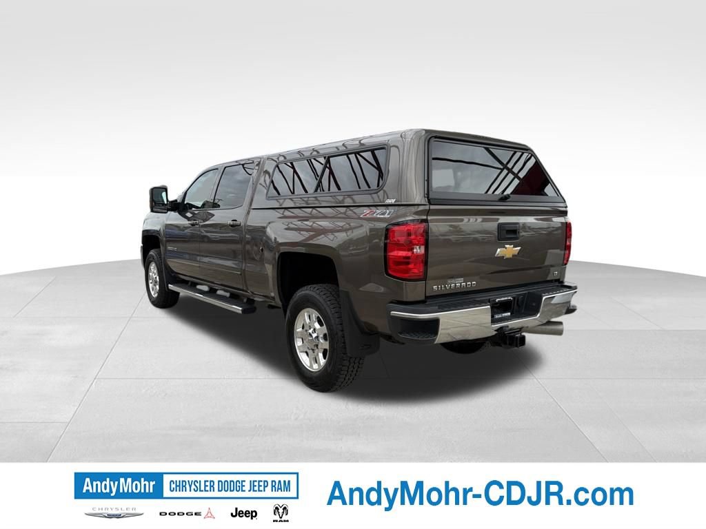 Used 2015 Chevrolet Silverado 2500 LT w/ LT Convenience Package AWD/4WD image 5