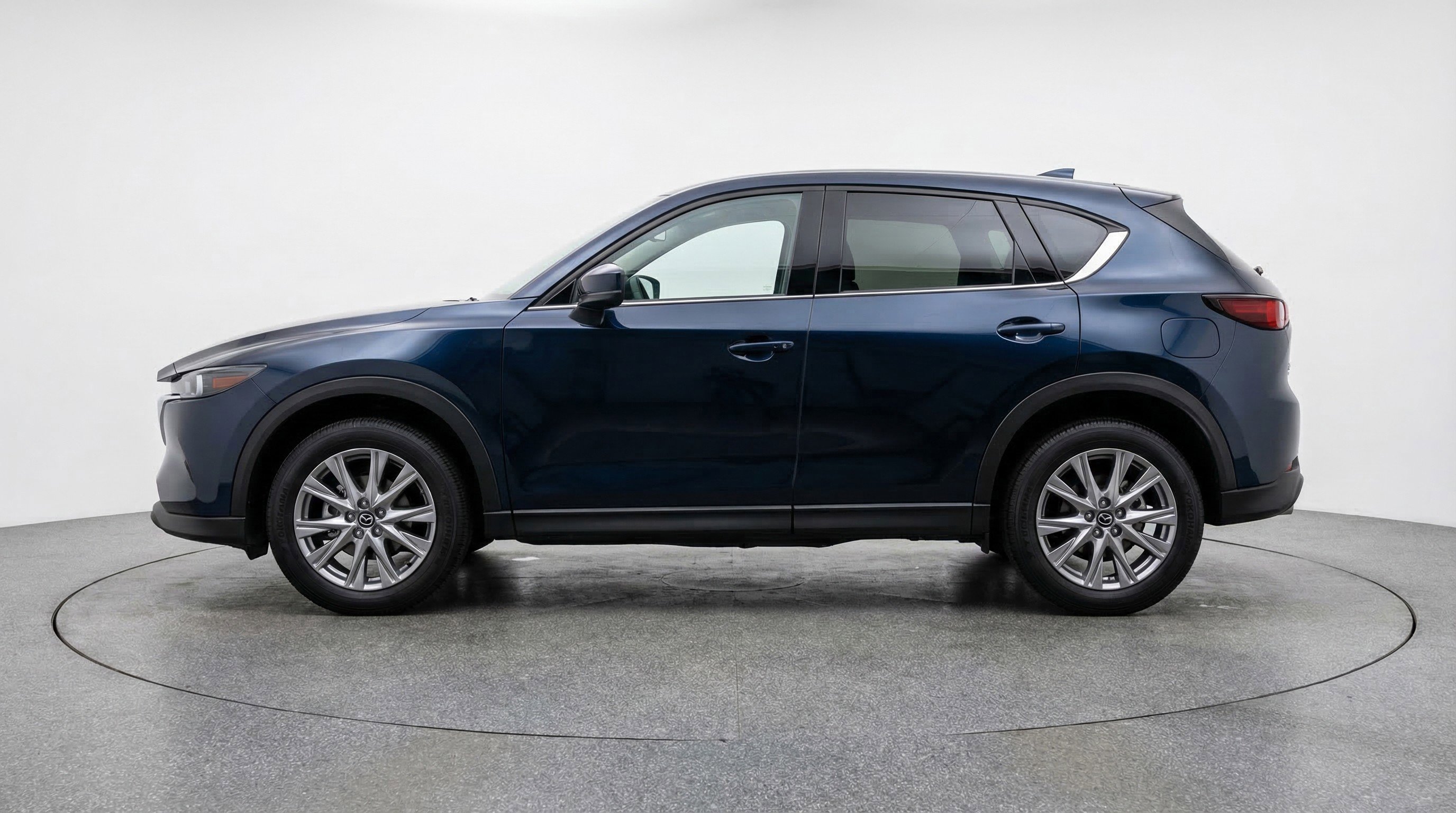 Used 2024 MAZDA CX-5 AWD 2.5 S w/ Select Package image 5