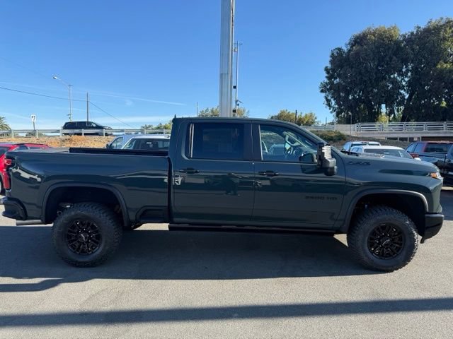 New 2026 Chevrolet Silverado 2500 ZR2 w/ LPO, Dark Essentials Package AWD/4WD image 4