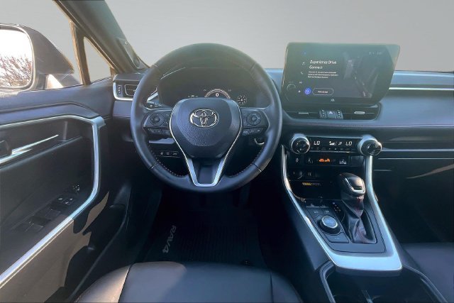 Used 2023 Toyota RAV4 XSE w/ Weather Package AWD/4WD image 8