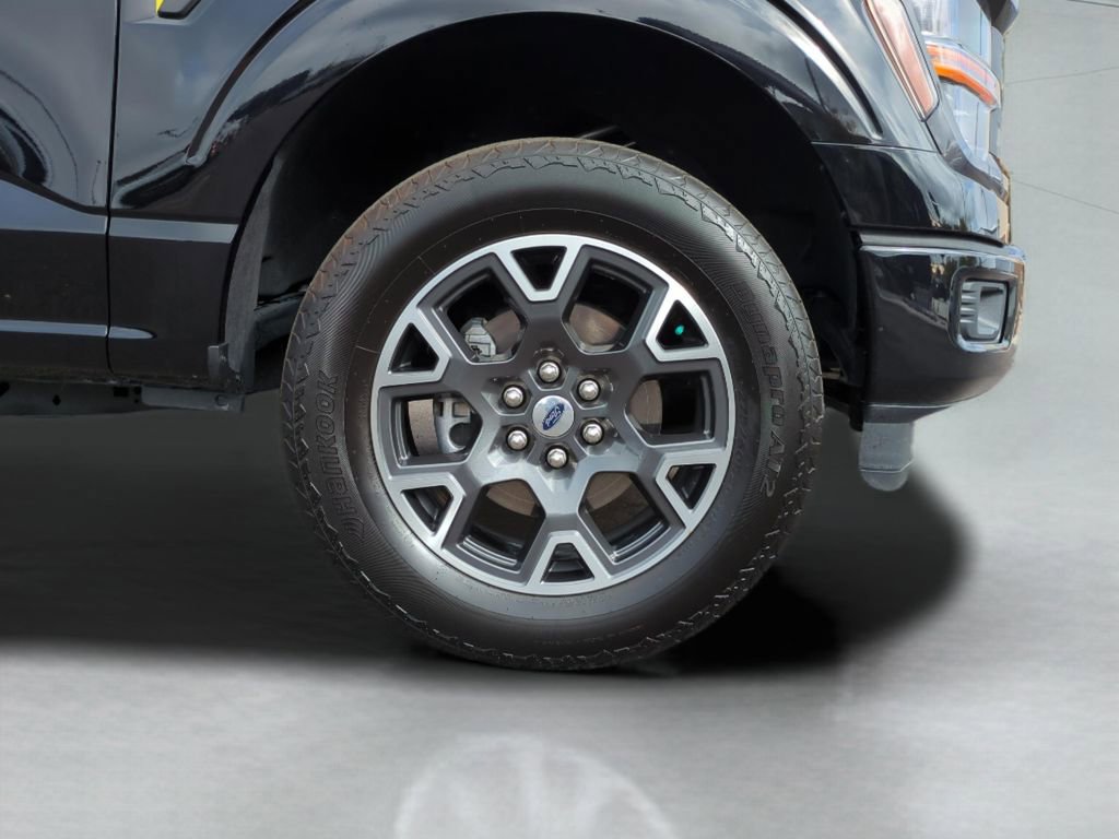 Used 2025 Ford F150 STX w/ Equipment Group 200A AWD/4WD image 10