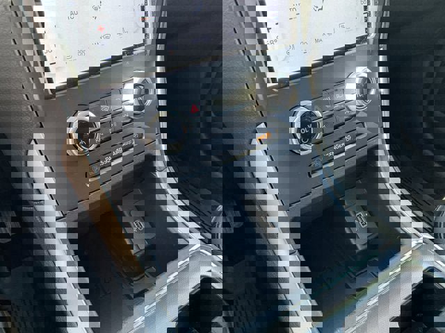 Used 2022 Ford Edge SEL w/ Convenience Package image 15