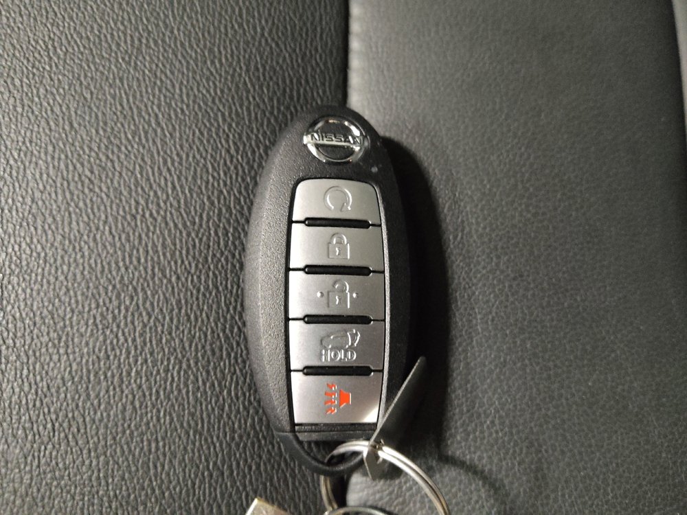 Used 2021 Nissan Rogue SL AWD/4WD image 32