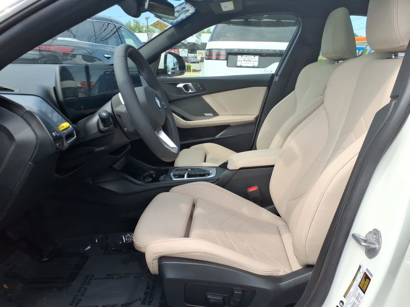 Used 2025 BMW 228i xDrive AWD/4WD image 11