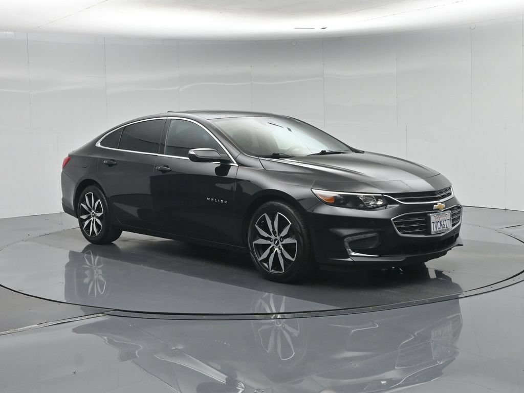 Used 2017 Chevrolet Malibu LT w/ Leather Package FWD image 30