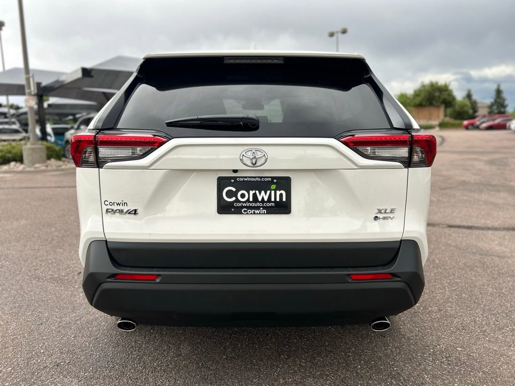 Used 2025 Toyota RAV4 XLE image 30