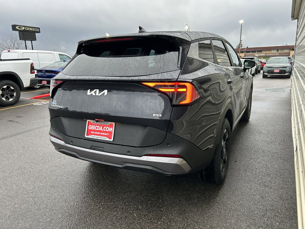 New 2026 Kia Sportage LX image 4