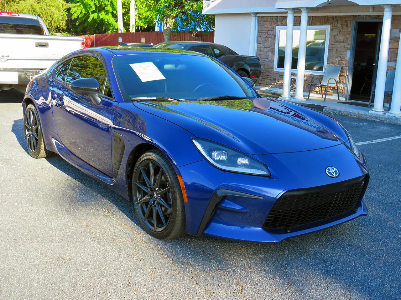 Used 2023 Toyota GR86 Premium w/ ALL Weather Mat Package (TMS) RWD image 5