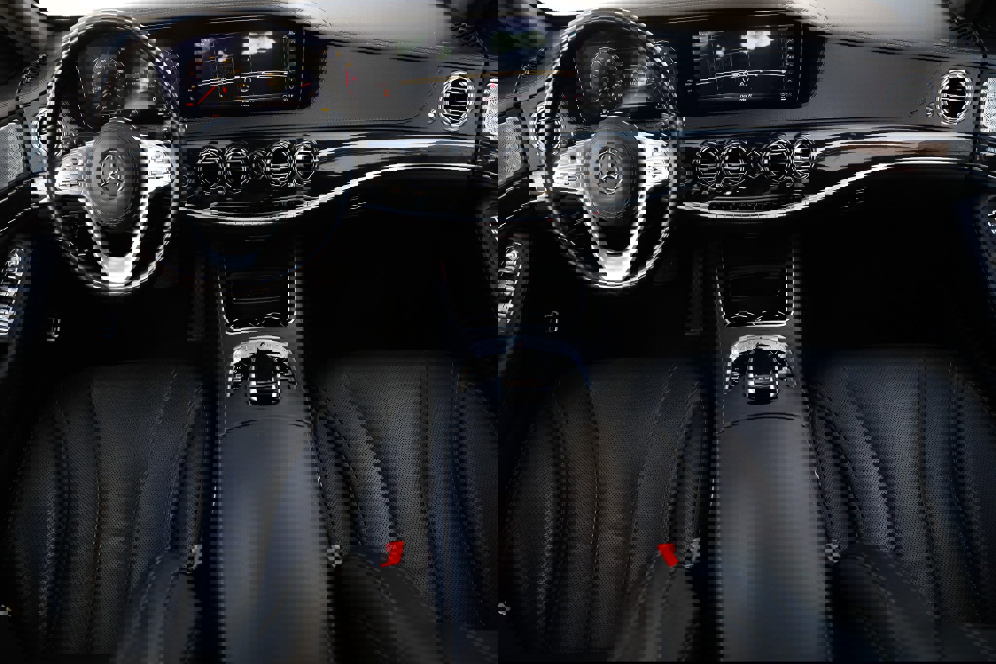 Used 2020 Mercedes-Benz S 450 Sedan image 26