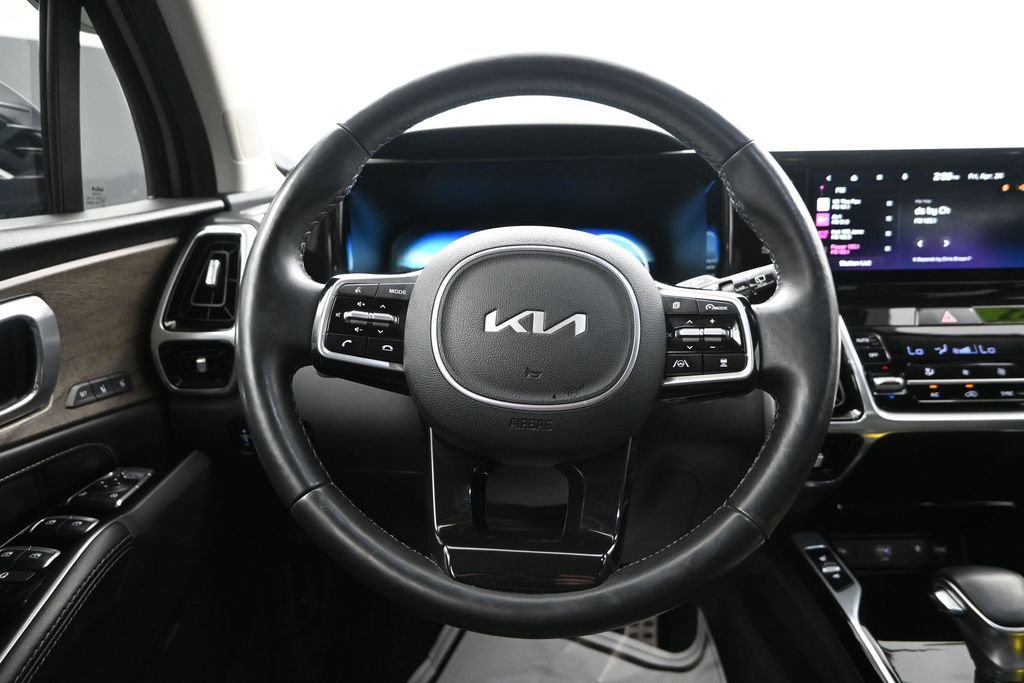 Used 2023 Kia Sorento SX Prestige AWD/4WD image 37