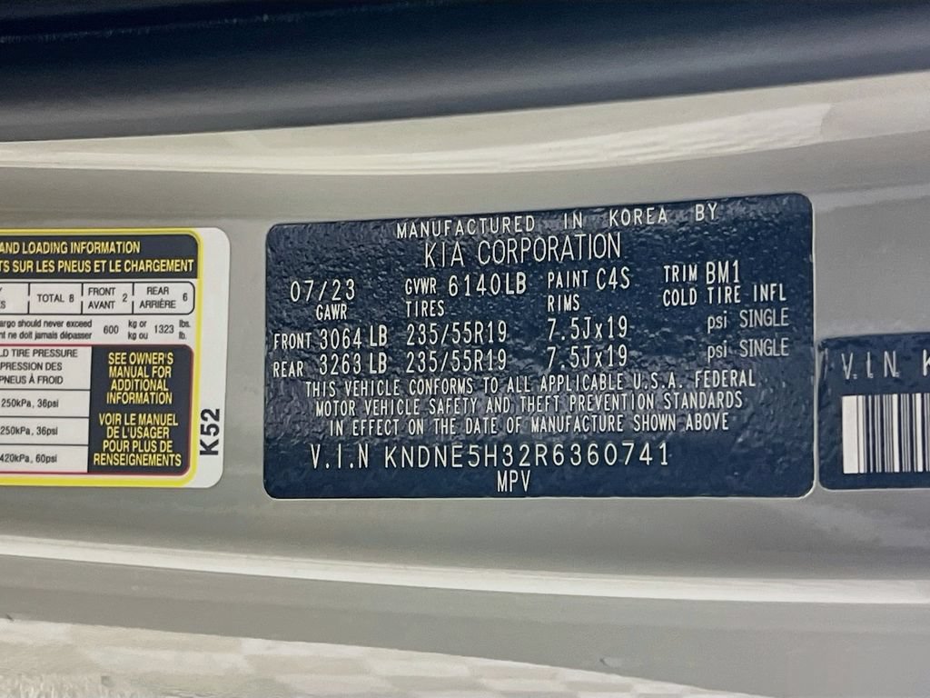 Certified 2024 Kia Carnival SX Prestige FWD image 14