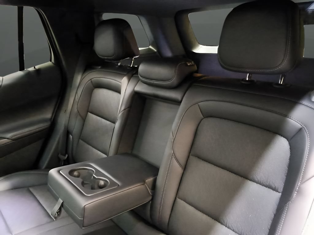 Used 2027 Chevrolet Equinox LT w/ Convenience Package II AWD/4WD image 14