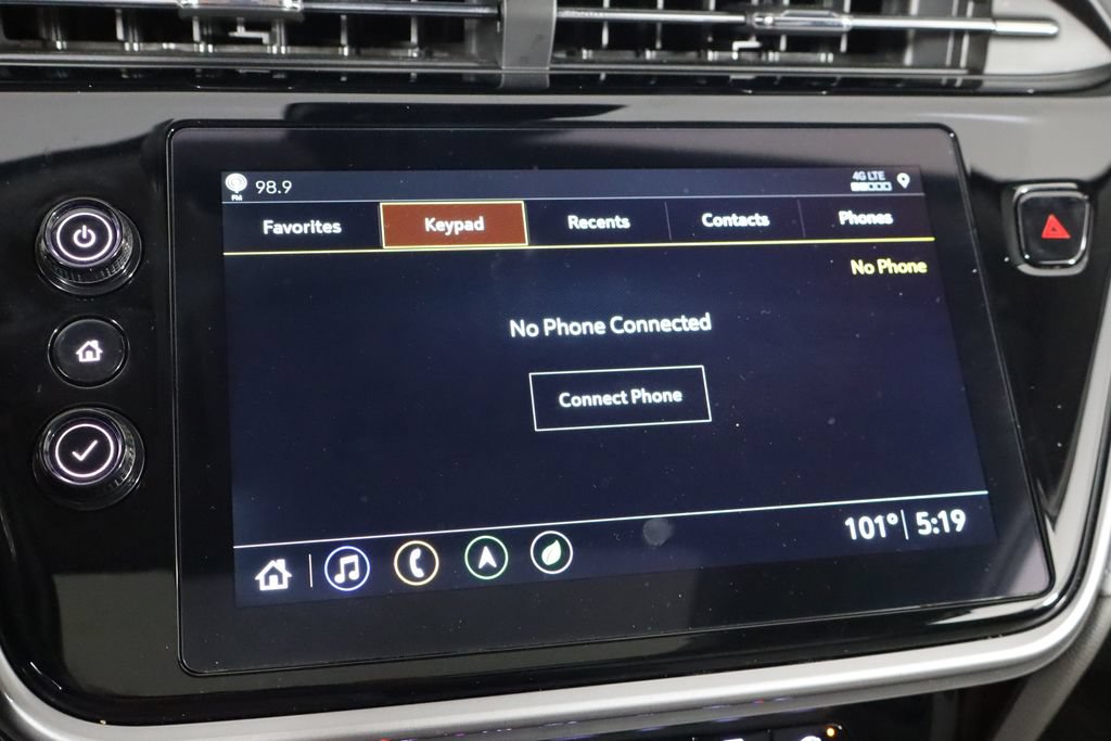 Used 2022 Chevrolet Bolt EUV Premier w/ Sun & Sound Package FWD image 39