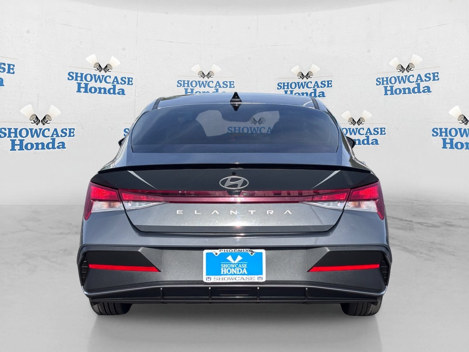 Used 2025 Hyundai Elantra Sport FWD image 7