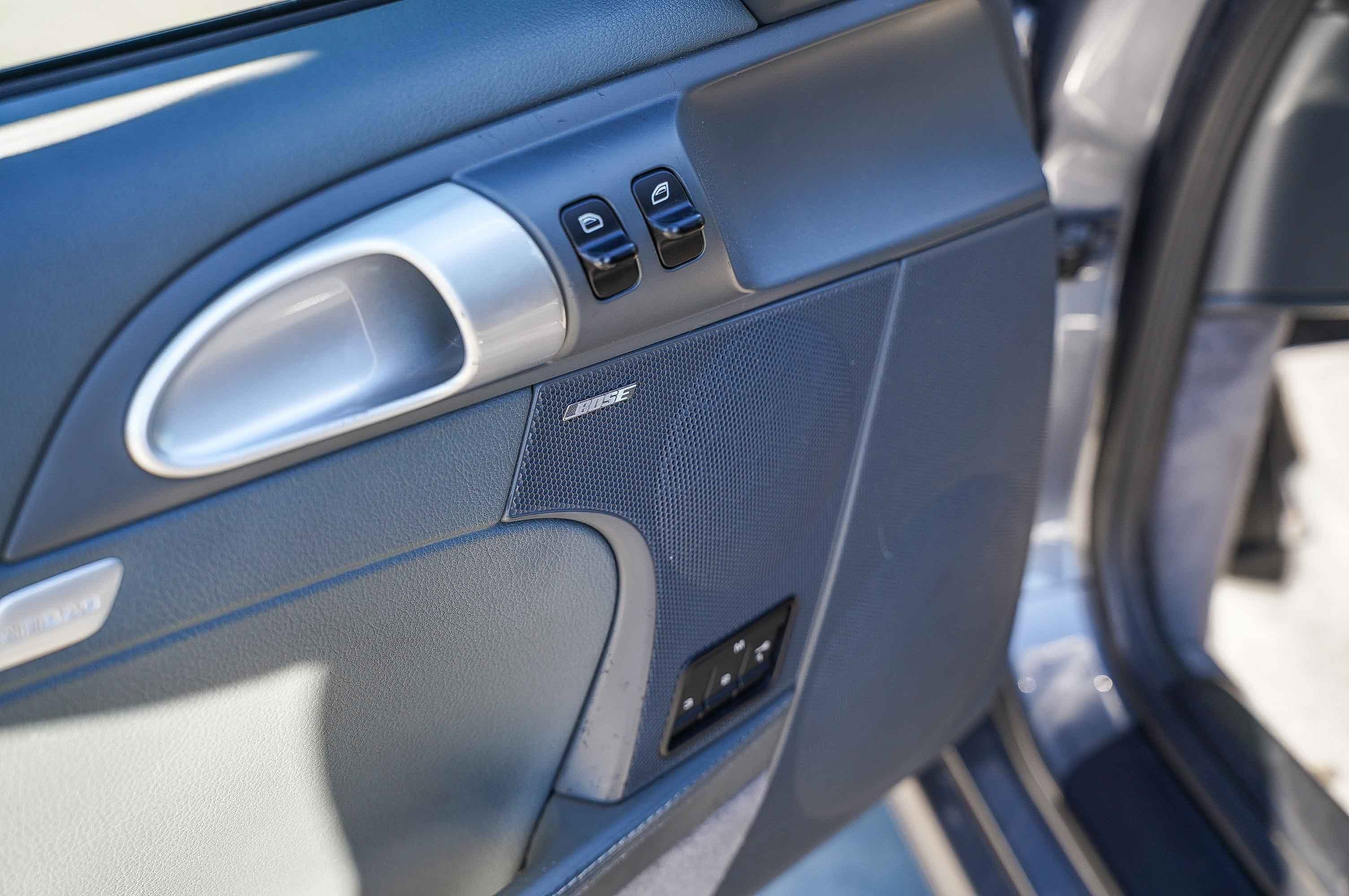 Used 2005 Porsche Boxster S image 16