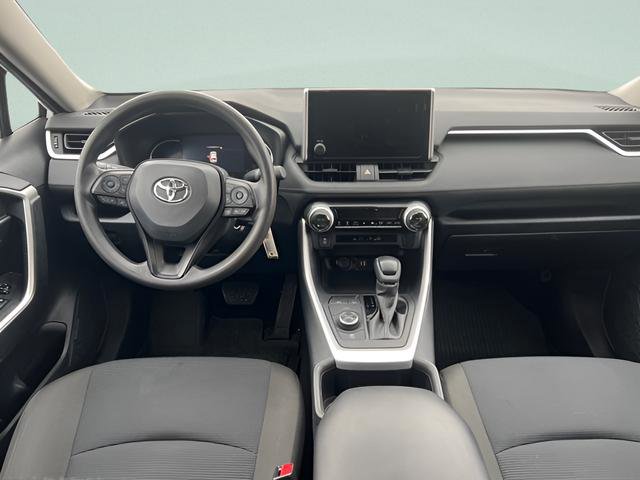 Used 2023 Toyota RAV4 LE image 9