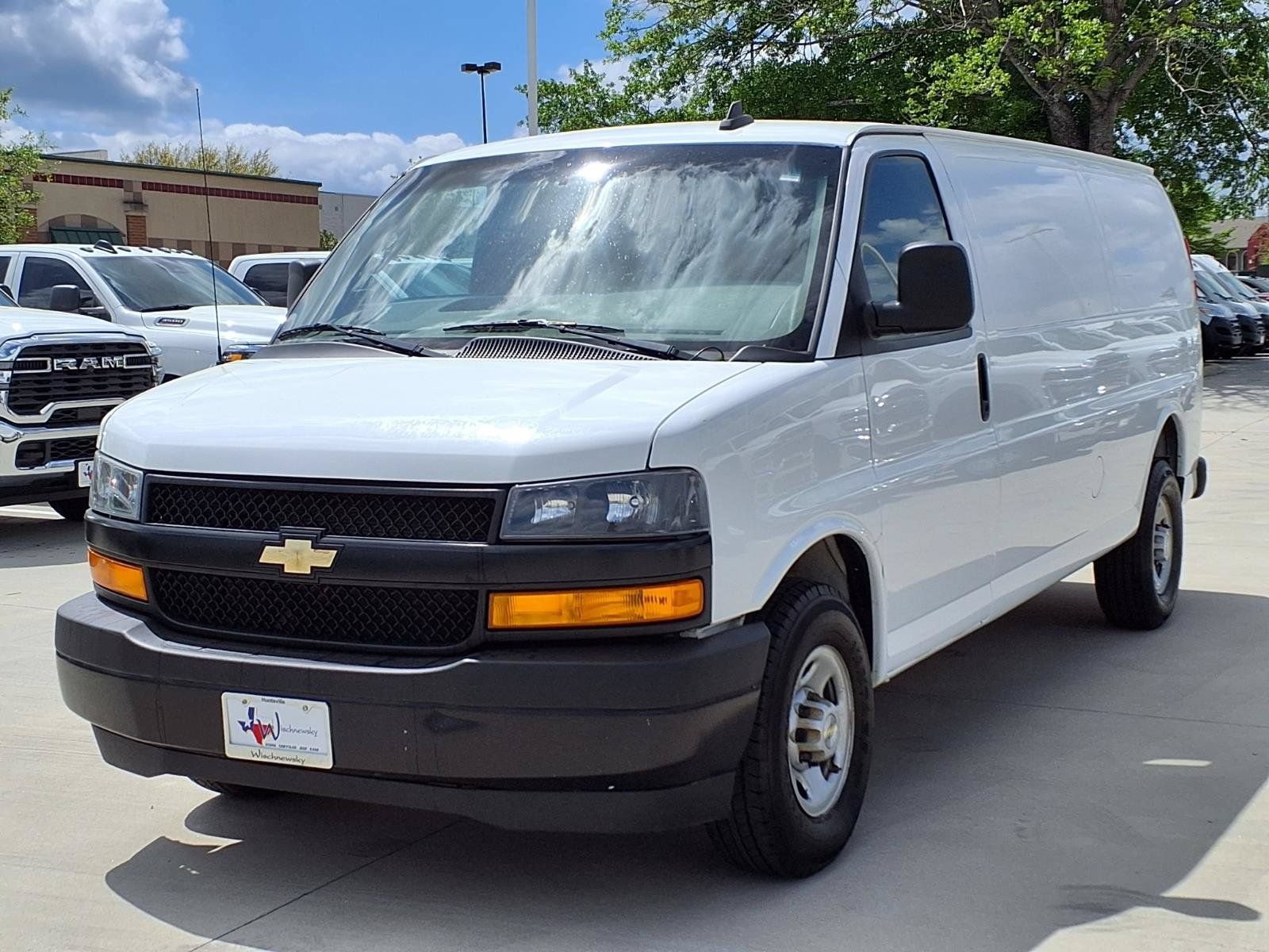 Used 2023 Chevrolet Express 2500 Extended w/ Driver Convenience Package RWD image 3