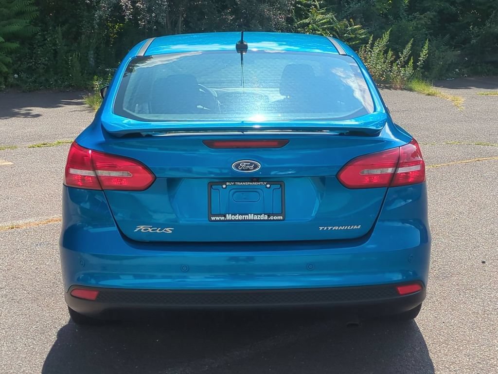 Used 2017 Ford Focus Titanium w/ Titanium Technology Package FWD image 5