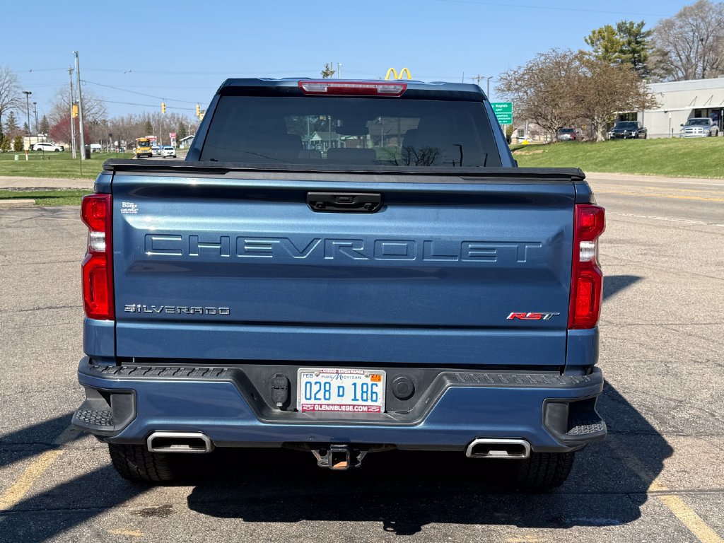 Certified 2024 Chevrolet Silverado 1500 RST w/ Z71 Off-Road Package AWD/4WD image 4