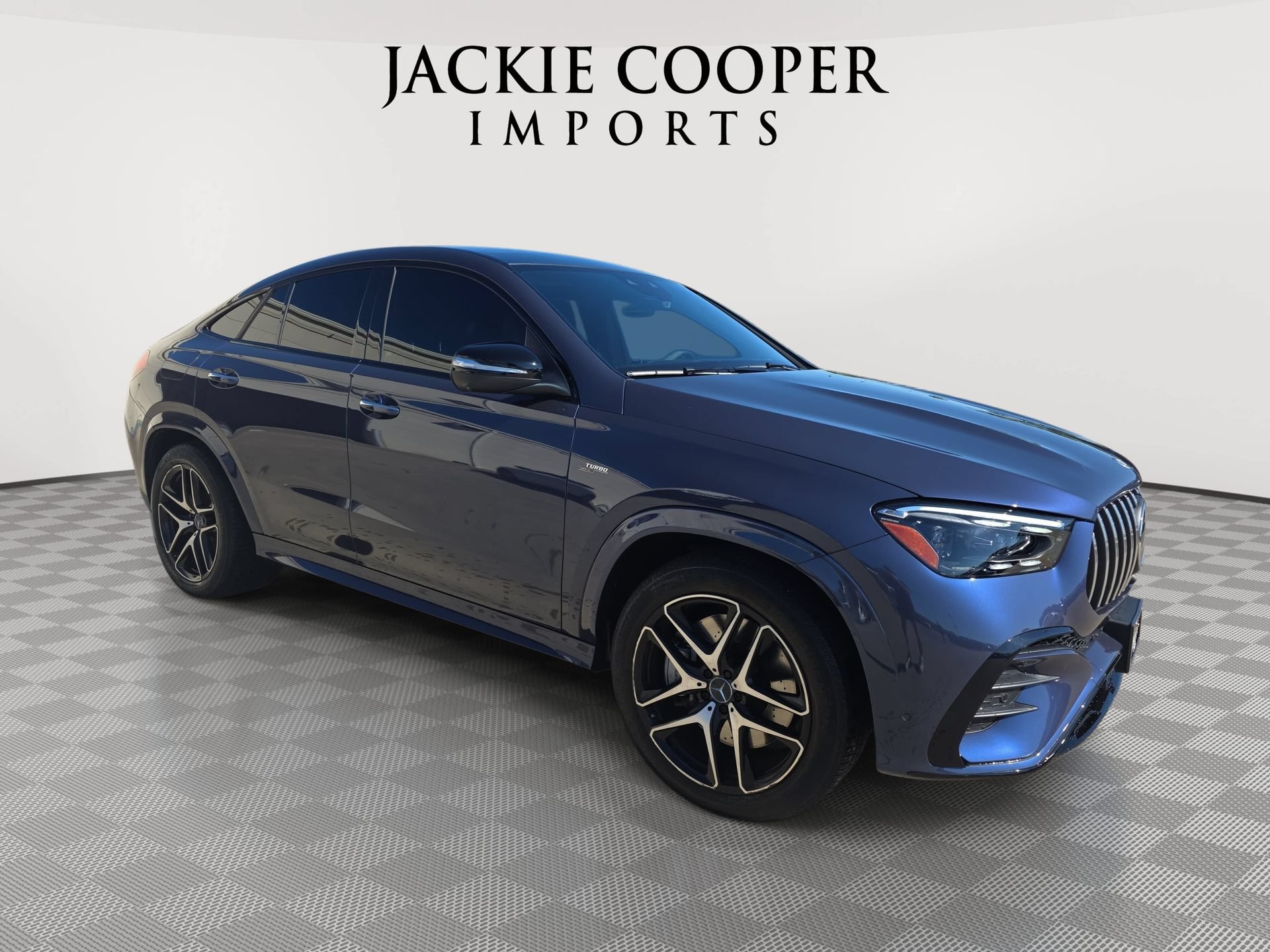 Used 2024 Mercedes-Benz GLE 53 AMG 4MATIC Coupe w/ Driver Assistance Package image 3