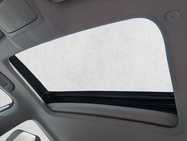Used 2018 Honda Accord Touring image 17