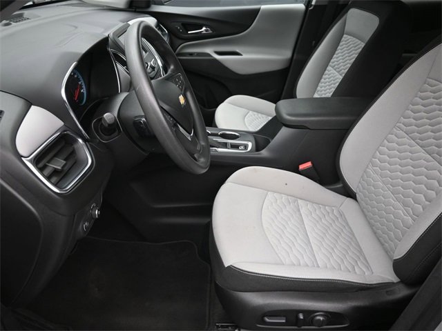 Used 2021 Chevrolet Equinox LS w/ LS Convenience Package image 16