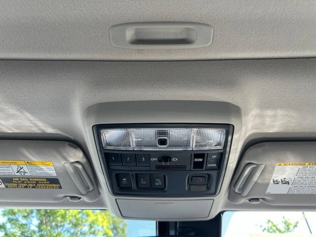Used 2020 Toyota 4Runner Limited AWD/4WD image 28