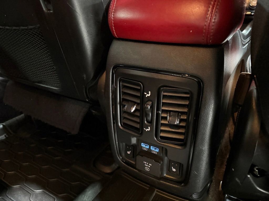 Used 2022 Dodge Durango R/T w/ Trailer Tow Group IV image 18