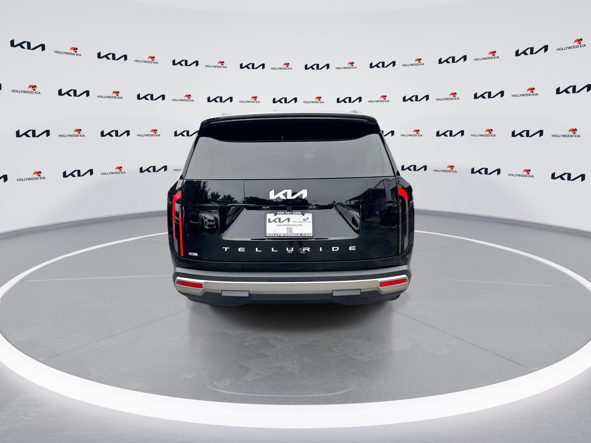 Used 2027 Kia Telluride EX w/ Towing Package FWD image 7