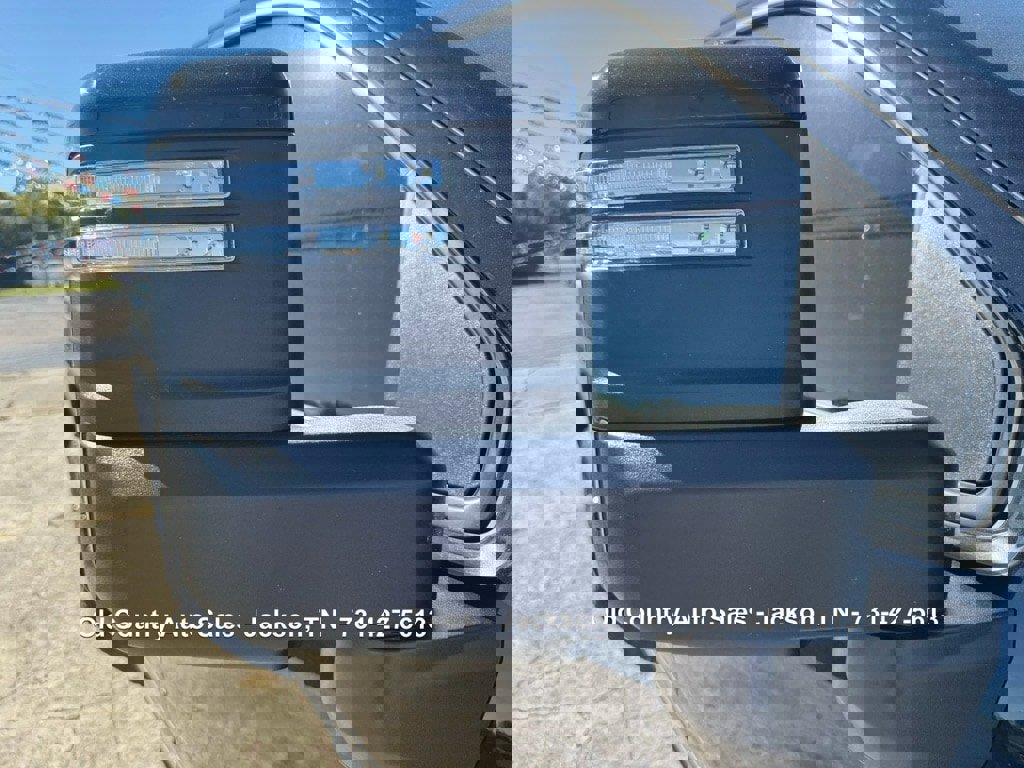 Used 2025 Chevrolet Silverado 2500 High Country w/ Midnight Edition image 21