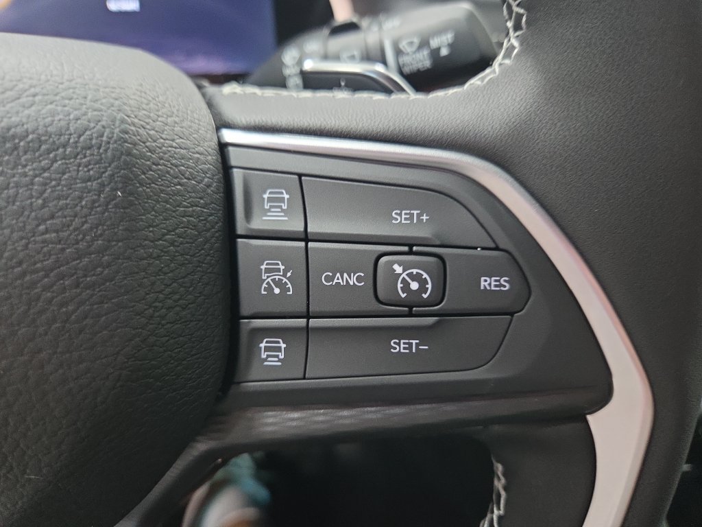 New 2027 Jeep Grand Cherokee Laredo X AWD/4WD image 22
