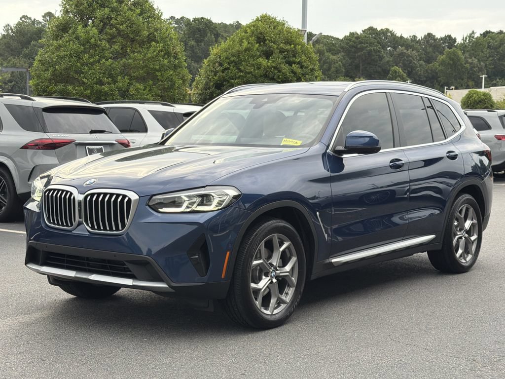 Used 2023 BMW X3 xDrive30i w/ Premium Package AWD/4WD image 7