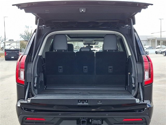 Used 2025 Ford Expedition Active image 30