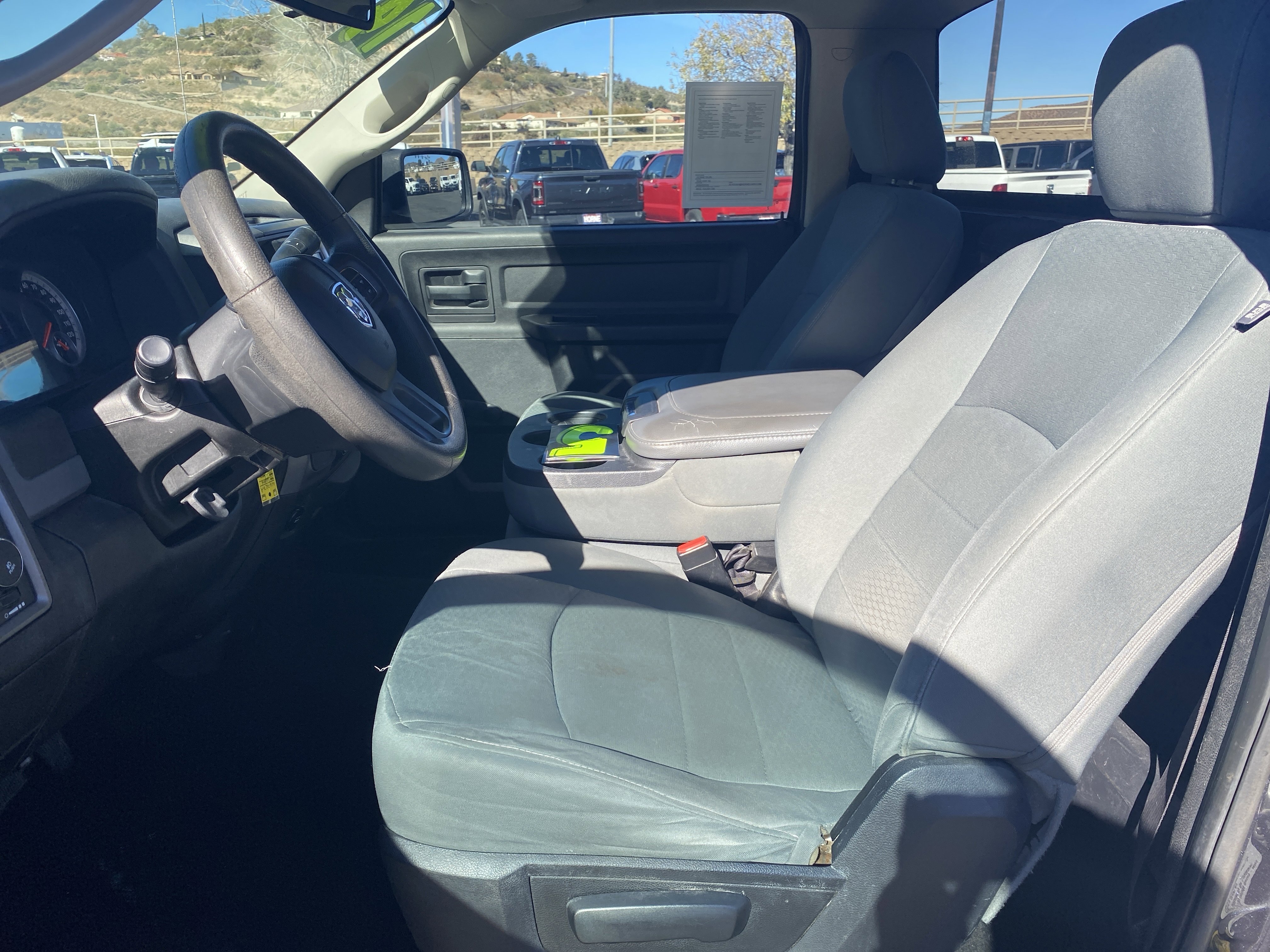 Used 2014 RAM 1500 Express image 9