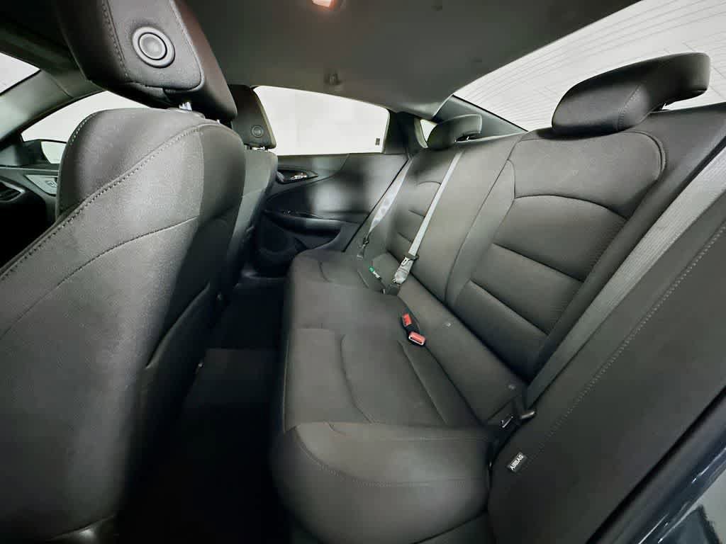 Used 2021 Chevrolet Malibu RS FWD image 13
