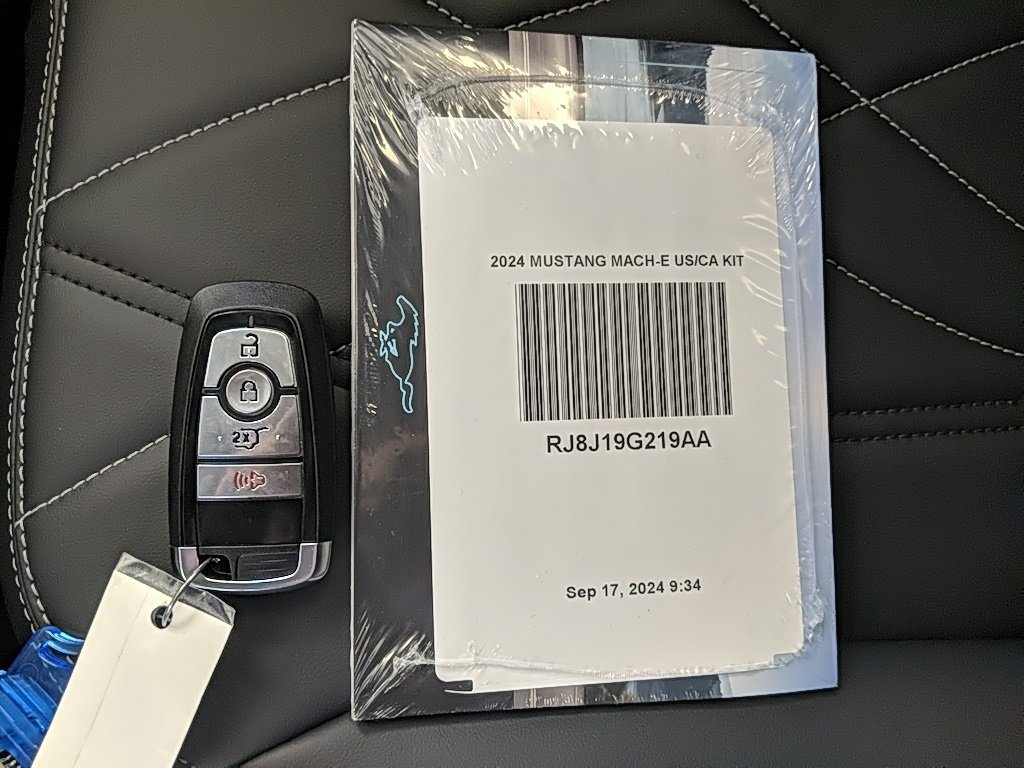 Used 2024 Ford Mustang Mach-E Select image 25