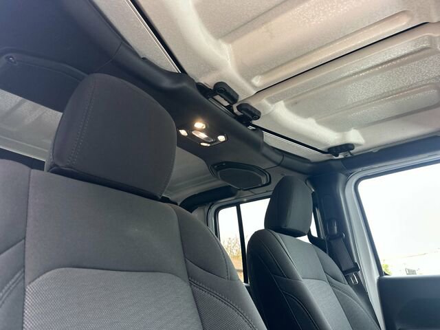 Used 2023 Jeep Gladiator Sport image 19