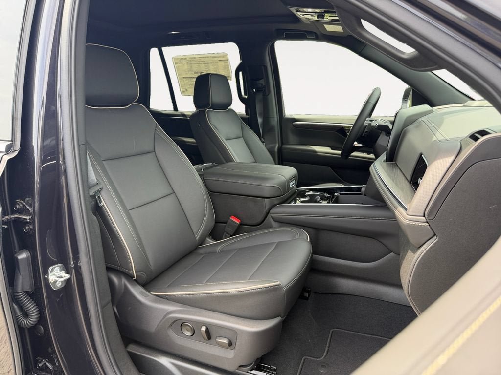 New 2026 Chevrolet Tahoe Premier w/ Sun And Tow Package AWD/4WD image 21
