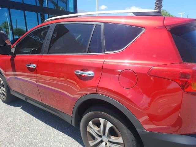 Used 2013 Toyota RAV4 LE image 3