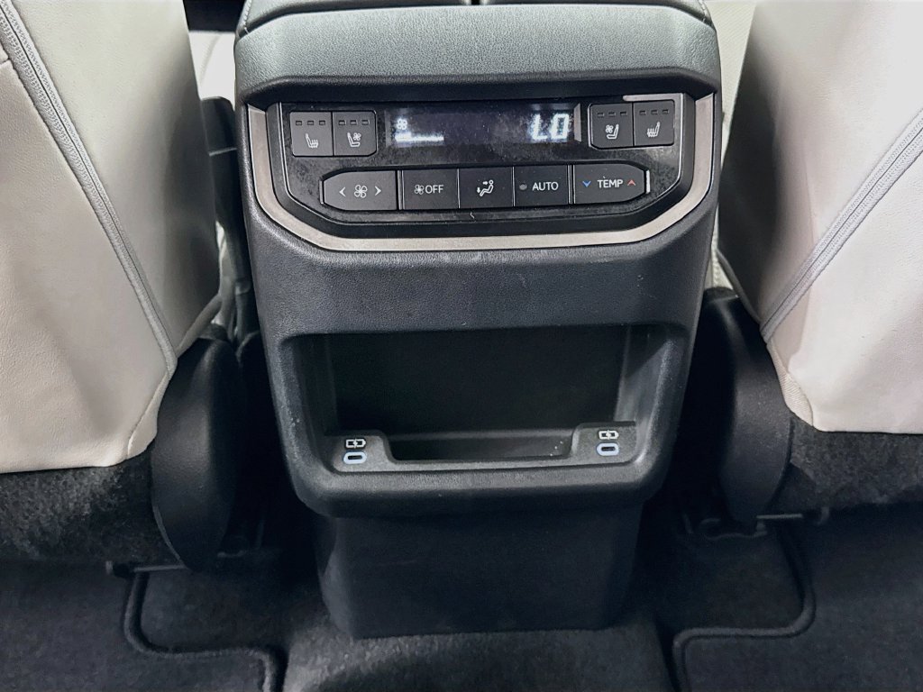 Certified 2024 Lexus TX 350 AWD w/ Captains Chair Package image 27