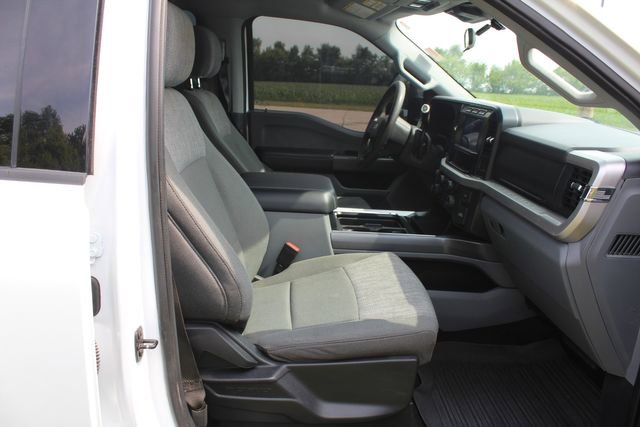 Used 2024 Ford F250 XLT w/ FX4 Off-Road Package image 18